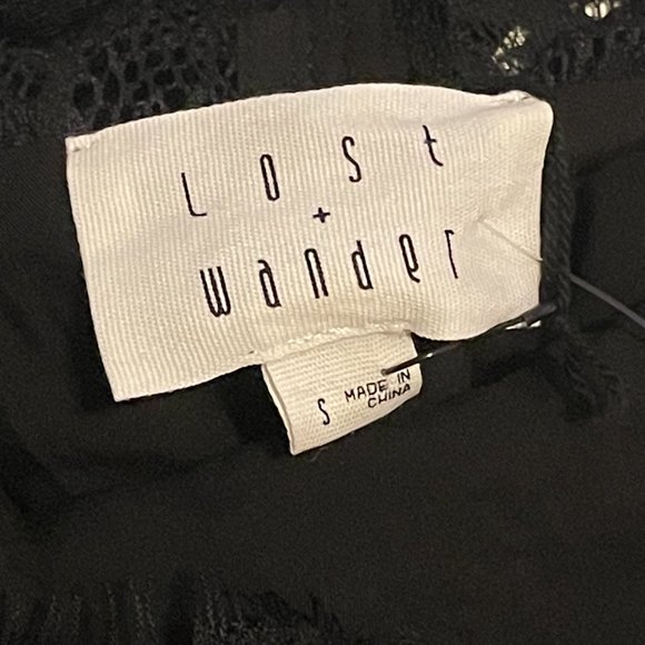 Lost + Wander Size Small Lace Dress NWT - Picture 5 of 7